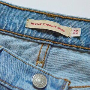 Levi's Ribcage Straight Ankle, size 29